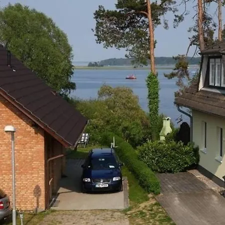 Apartment Schoene In Roebelmueritz Mit Grill Und Garten Und Seeblick Marienfelde